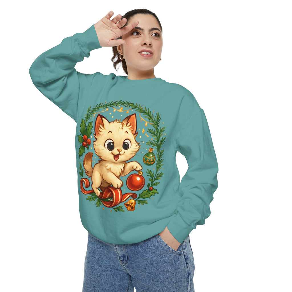 Adorable Cat, Christmas -Sweatshirt