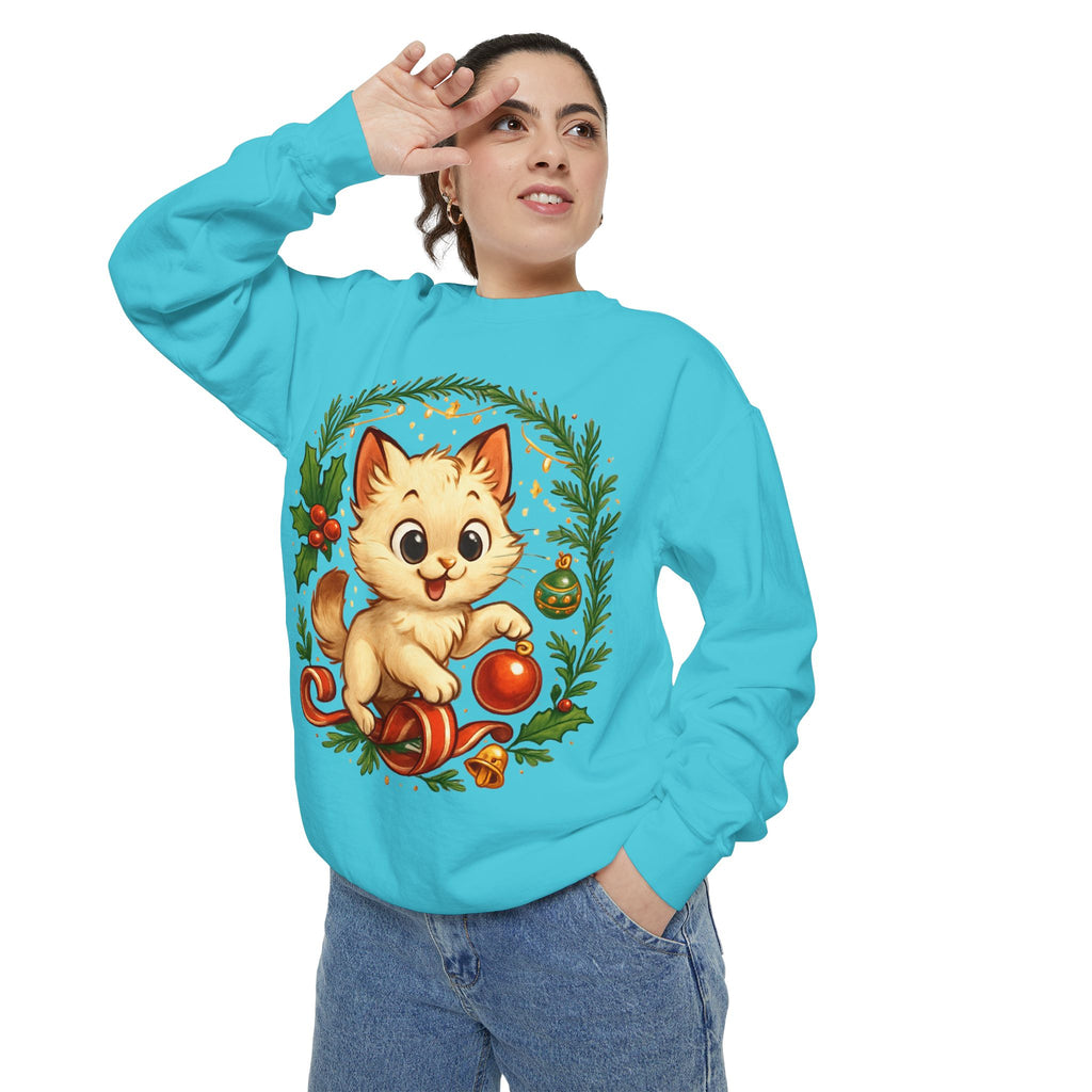 Adorable Cat, Christmas -Sweatshirt