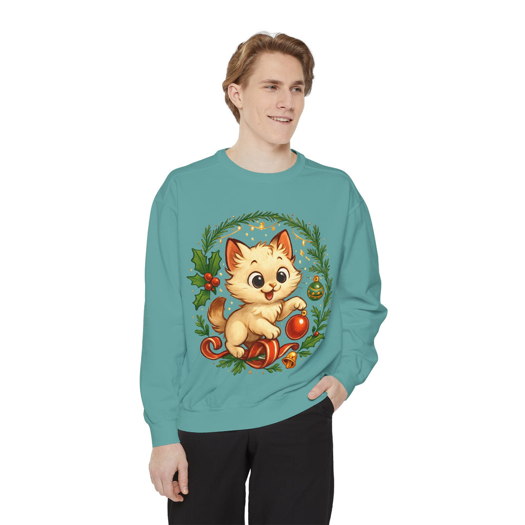Adorable Cat, Christmas -Sweatshirt