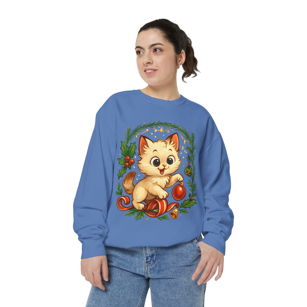 Adorable Cat, Christmas -Sweatshirt