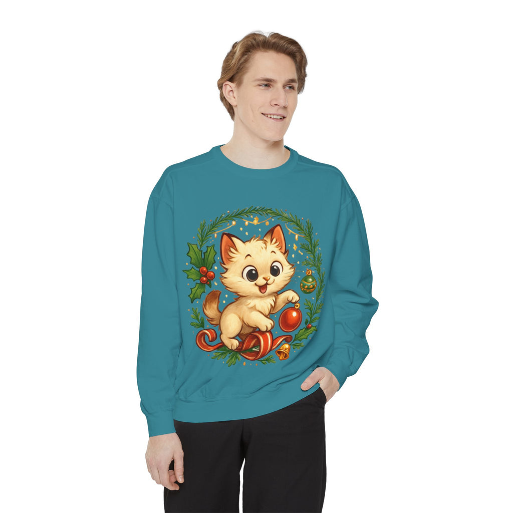 Adorable Cat, Christmas -Sweatshirt